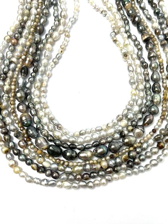 Stunning tahitian Keshi strand, SKU#3001