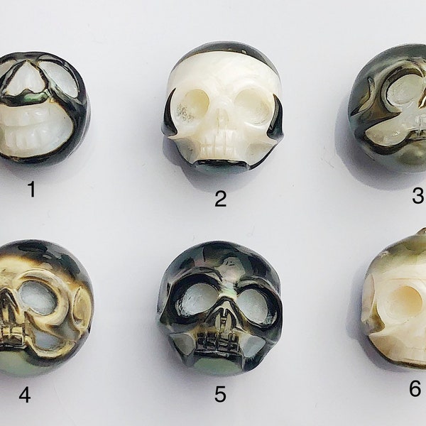 Tatouage Crânes Sculptés Perle de Tahiti 12-14mm (612)