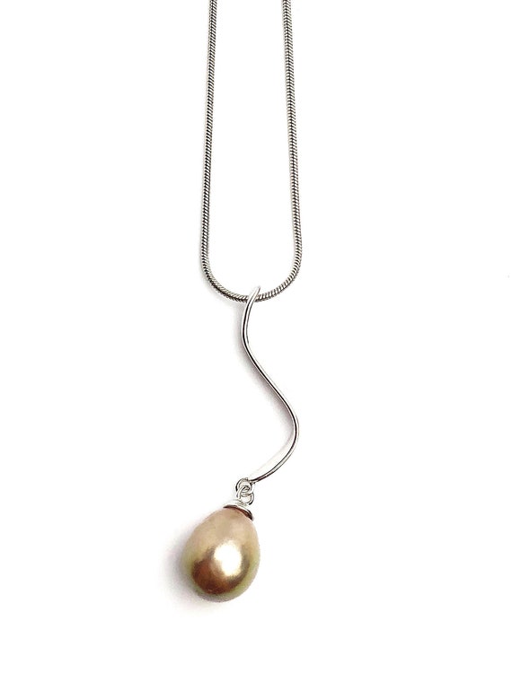 Sterling Silver Pearl Pendant Setting - SP46. Setting only. No pearl included.