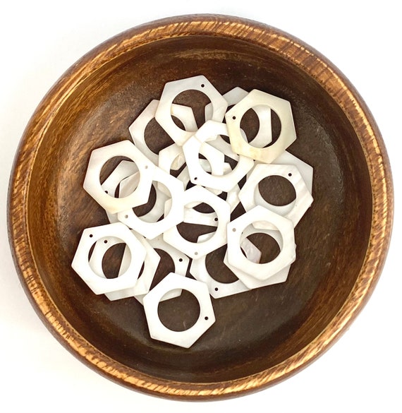 White South Sea Mother Of Pearls Hexagon Beads, Sku#M562