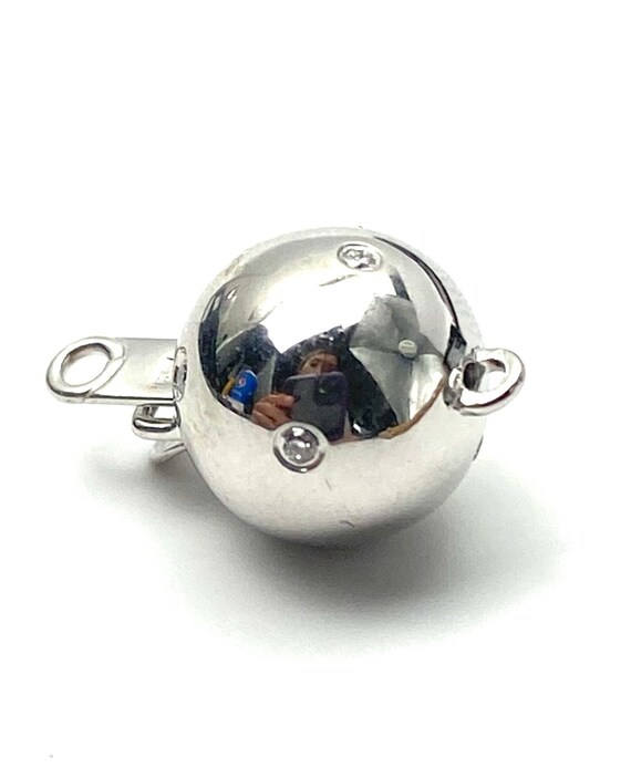 14K 8.93 mm solid white gold clasp w/ 0.035 diamonds, SKU# A375L4