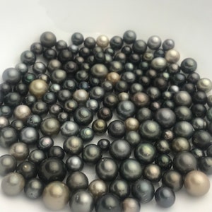 30 pcs, Round/Semi-Round/ Oval Tahitian Pearls, A, 7mm to 11mm, Imported from Tahiti image 4