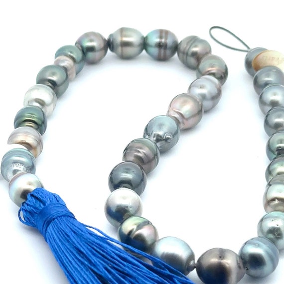 Tahitian pearl strand, 100% natural colors. SKU#TPB110