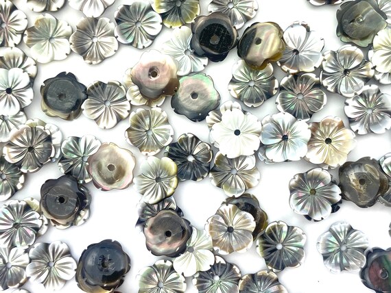 Mother Of Pearls Flower Beads, Sku#M20