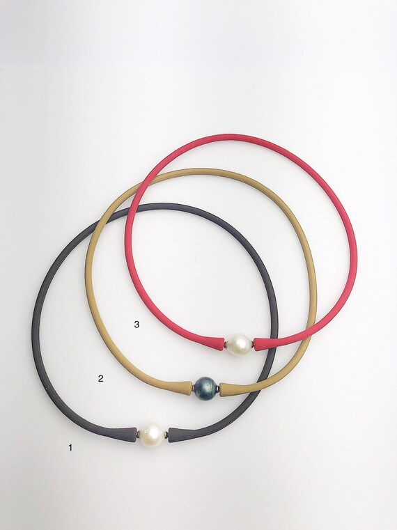 Stretchy Tahitian or Edison Pearl Silicone Necklaces (#782 No. 1-3)