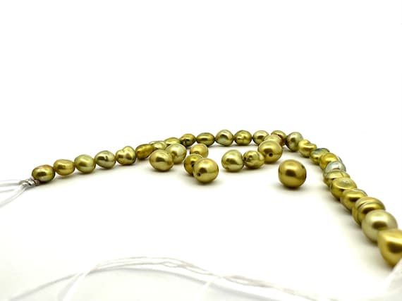 Tahitian Keshi Green Pistachio Pearls