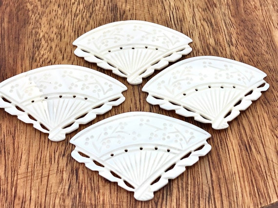 White South Sea Mother Of Pearl Fan Sku#M265