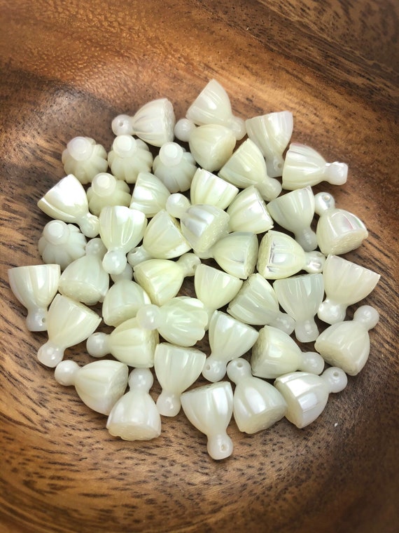 White South Sea Mother Of Pearl Beads Sku#M692