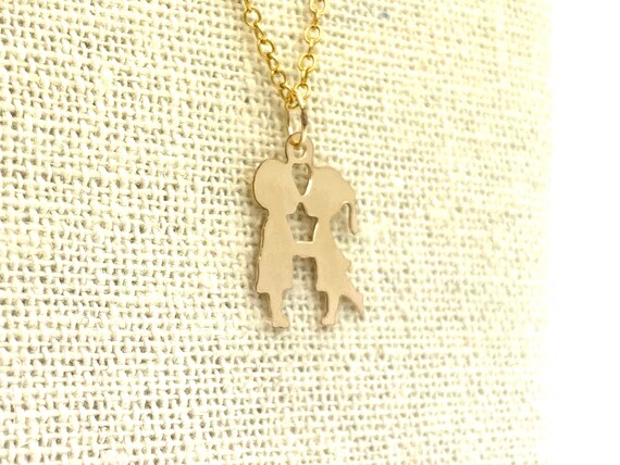 最安値に挑戦！ and Boy Kissing 14KGF Girl Etsy - Sku#541-c , イヤリング・ノンホールピアス