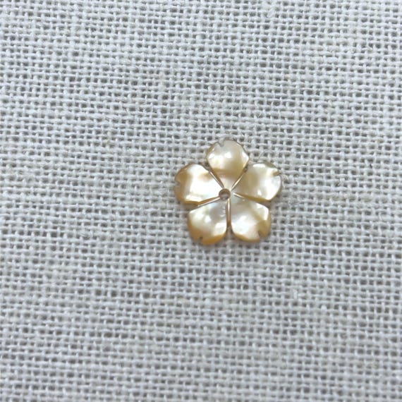 12mm Gold Cherry Blossom