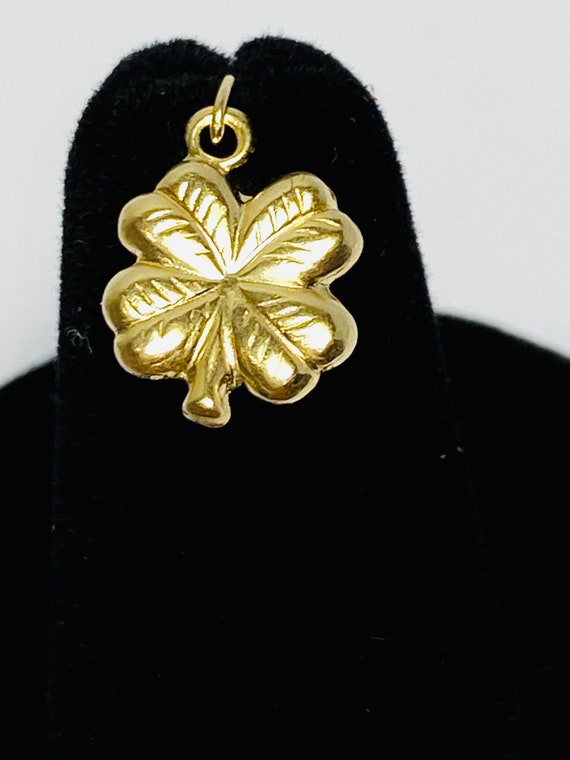 Glimmering 14k Gold Filled 4 Leaf Clover Findings sku #714-C