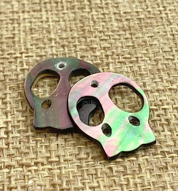 Mother of Pearl Skull Charm