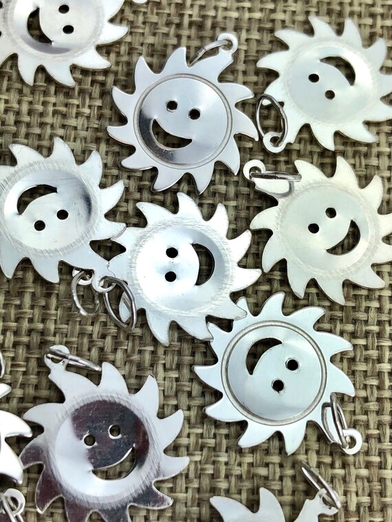 Smiley Face Sterling Silver Sun Charm Sku#362C.020