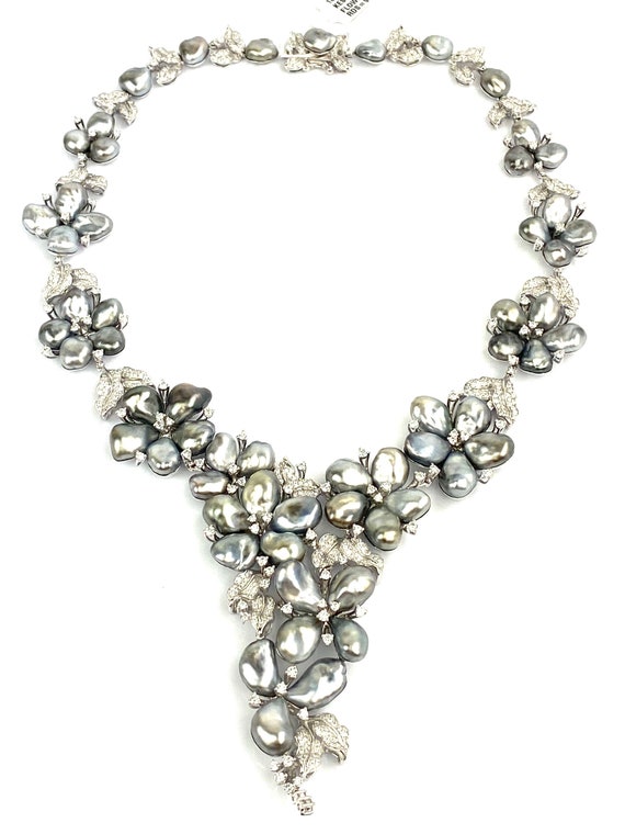18K White Gold Keshi Tahitian pearls, Diamond Flower Necklace, Sku#043-00422