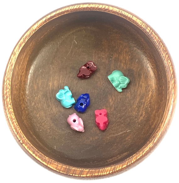 Mother Of Pearl Elephant Beads, Sku#M680