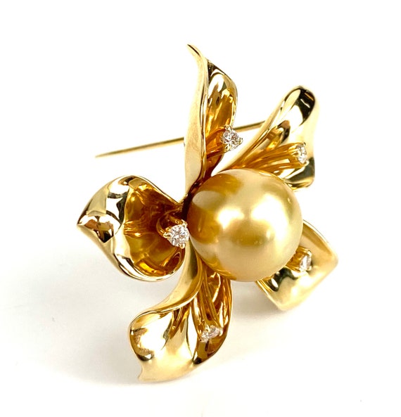 Beautiful 14K Golden SS Pin & Pendant W/ 12.5mm Golden South Sea Pearl W/ 5 Diamonds