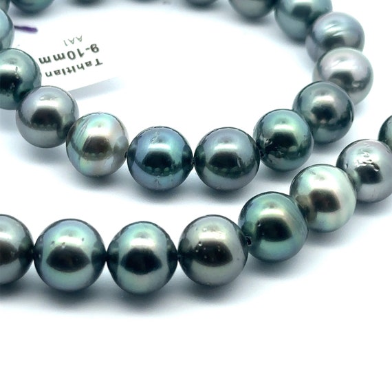 Tahitian pearl strand, 100% natural colors. SKU#TPP21