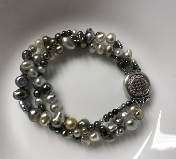 Tahitian keshi pearl bracelet