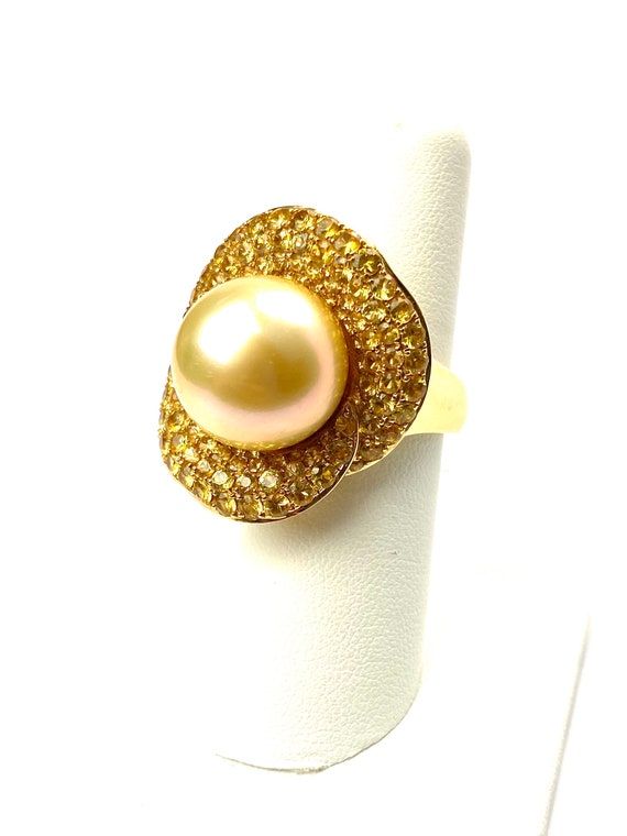 Stunning 18K yellow gold w/ south sea pearl, 5.17 carat weight ring