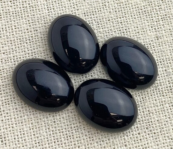 Onyx Oval Cabochon