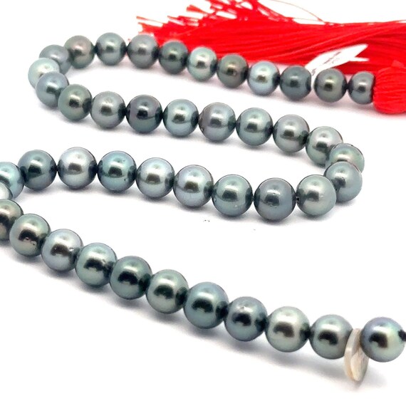 Tahitian pearl strand, 100% natural colors. SKU#TPR100