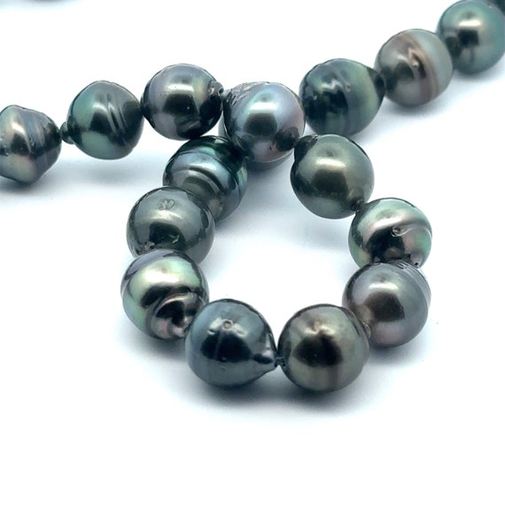 Tahitian pearl strand, 100% natural colors SKU#TPB113