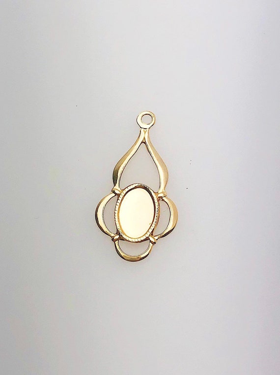 14K Gold Fill Decorative Charm w/ Ring, 10.0x19.3mm, Made in USA - 32