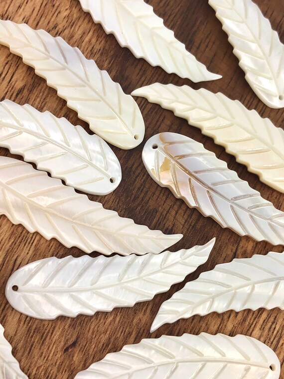 White South Sea Mother Of Pearl Leaf #5 Sku#M282