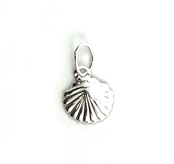 Sterling Silver Seashell Charms, Sku#1095C