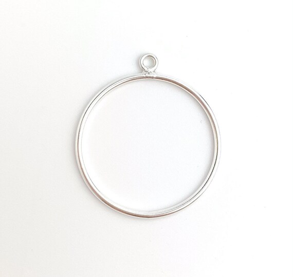 Round Drop w/Closed Jump Ring