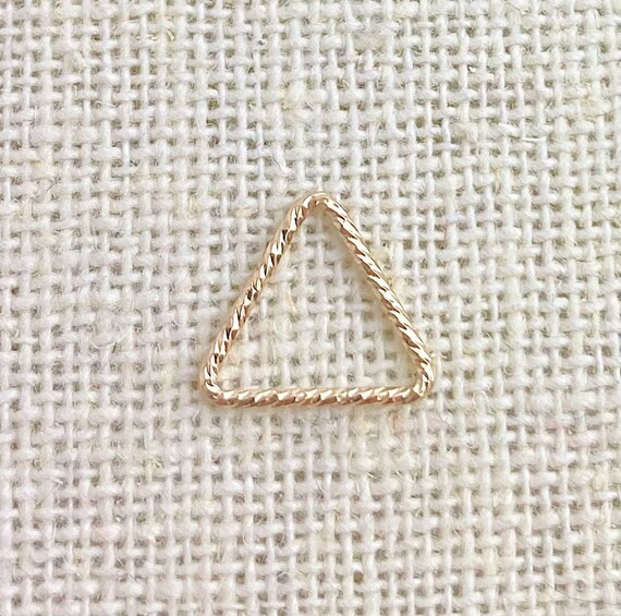 14k Triangle Sparkle Jump Ring 0.89x10mm CL