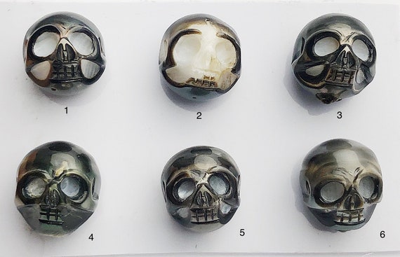Carved Skulls Tattoo Tahitian Pearl 13mm (711)
