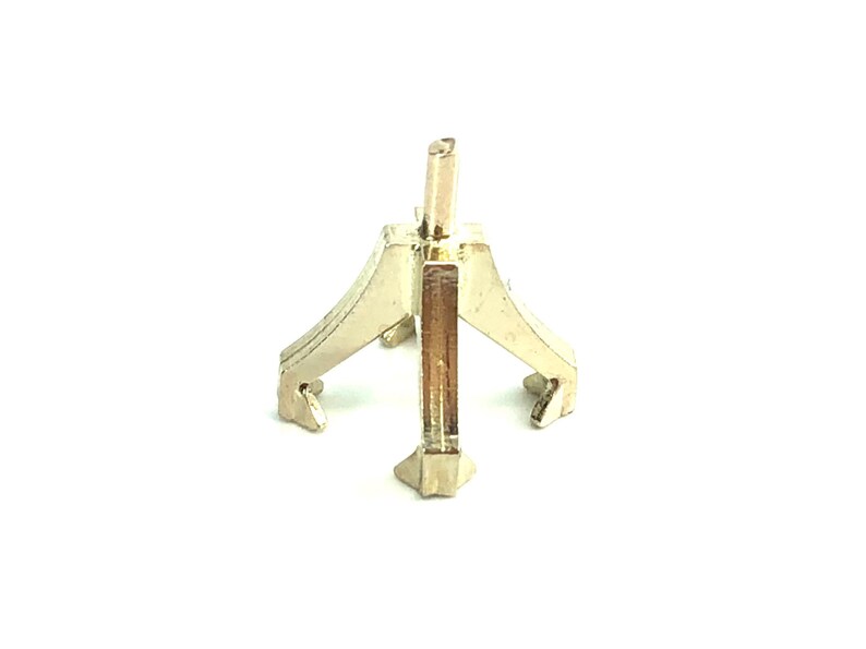 14K Yellow Gold SQ Center WPeg Sku#1.0CT971-5.5