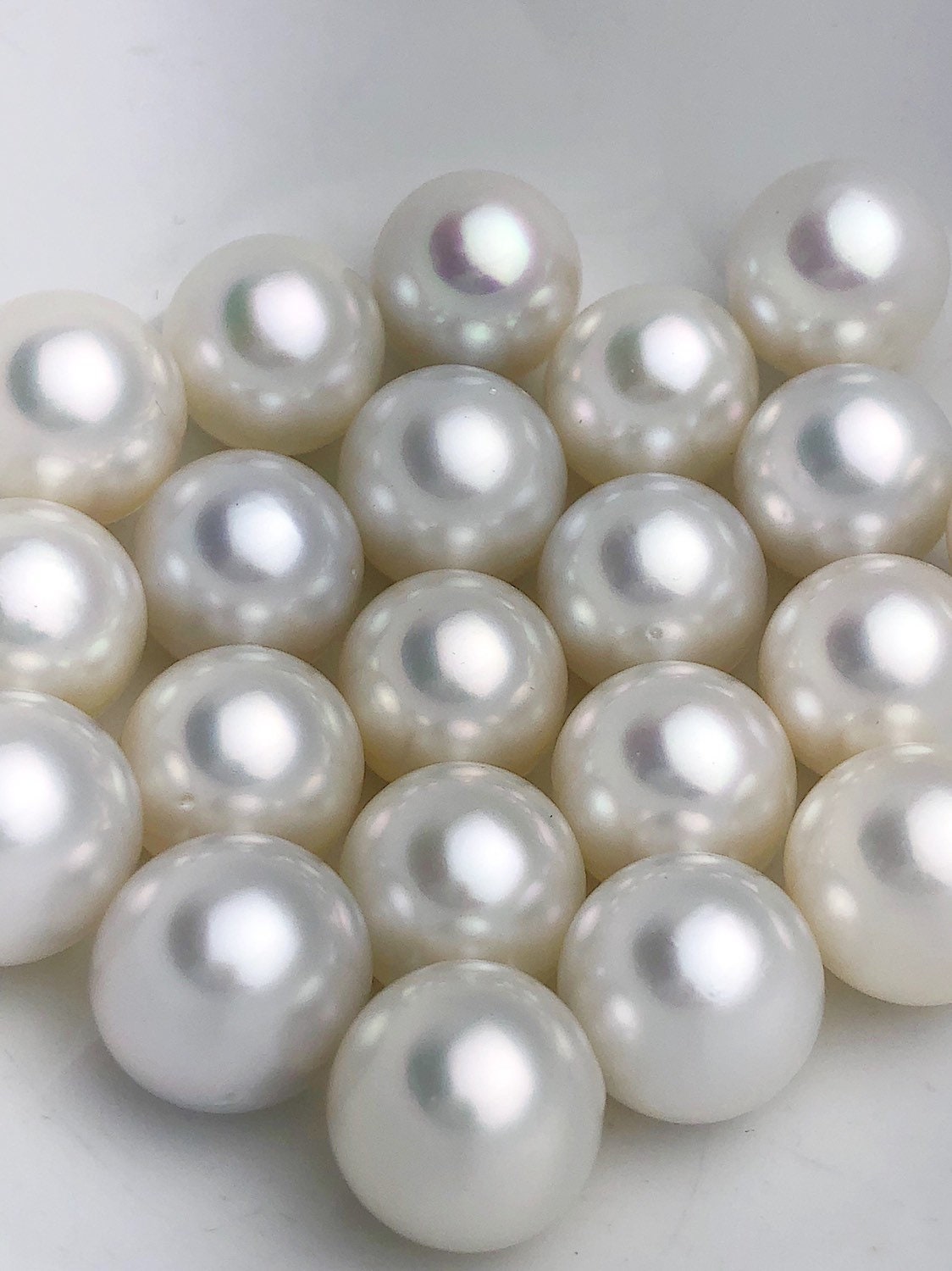 White Pearls  Save up to 80% with Pearls Only France