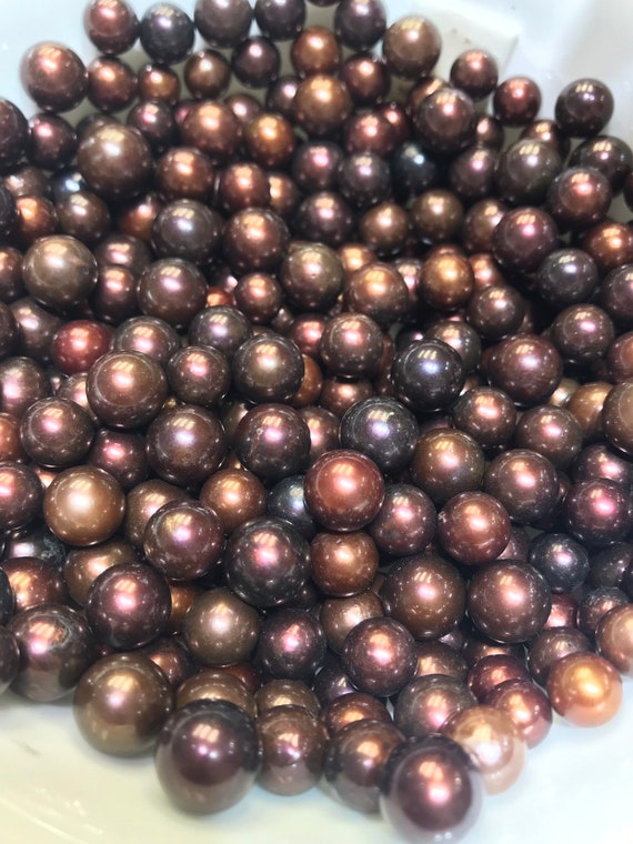 Chocolate Tahitian Pearls, 8-13mm, Round, AA Quality