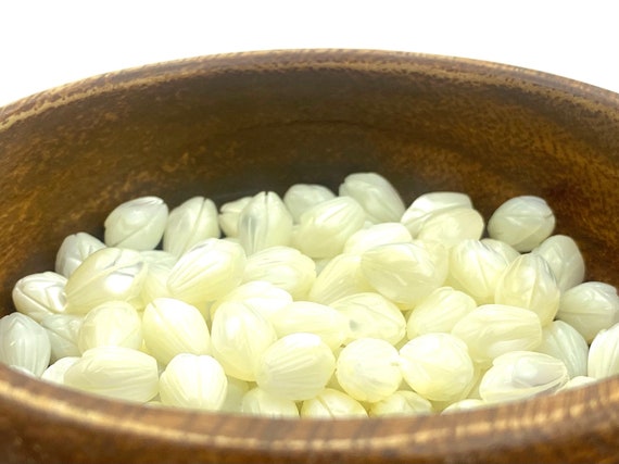 Mother Of Pearls White Pikake Beads, Sku#M24