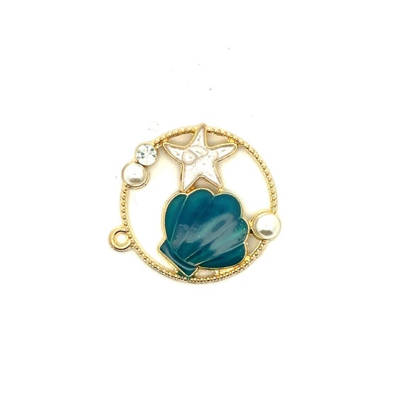 Stunning blue sea shell charm, SKU#M3198