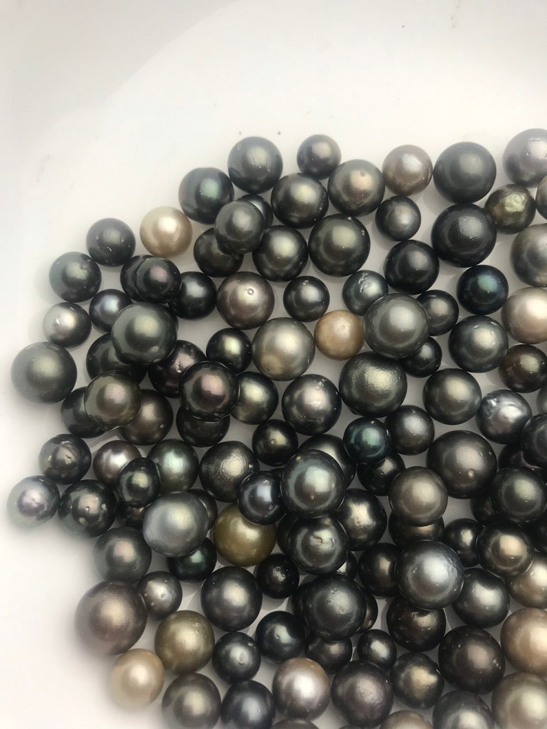 30 pcs, Round/Semi-Round/ Oval Tahitian Pearls, A, 7mm to 11mm, Imported from Tahiti image 3