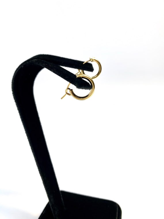 Sleek Clasp Hoop earrings, 14K gold filled(14KGF) sku 090-C-00