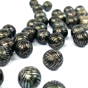 Palm Tree Carved Tahiti pearls, Beautiful 11.0mm, Tattoo Tahitian Pearls