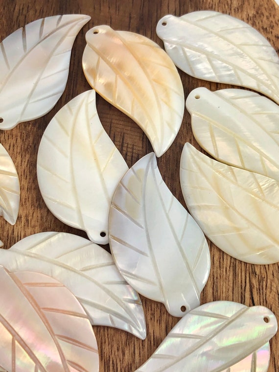White South Sea Mother Of Pearl Leaf #4 Sku#M287