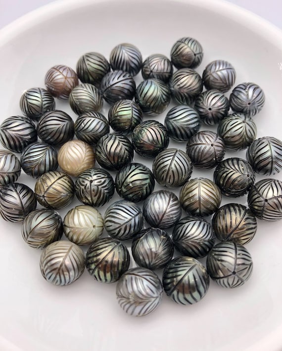 Pine Tree Hand carved Tahitian Pearls 11-11.9mm