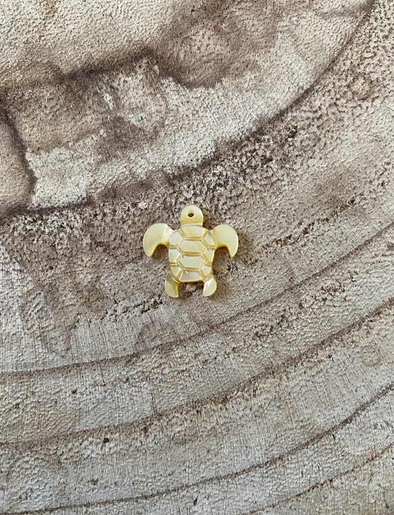 Turtle Mother Of Pearl Shell, Sku#M2279