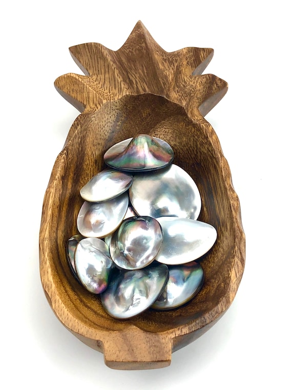 Tahitian mabe pearls, natural color and super high luster, imported from Tahiti, SKU#070786