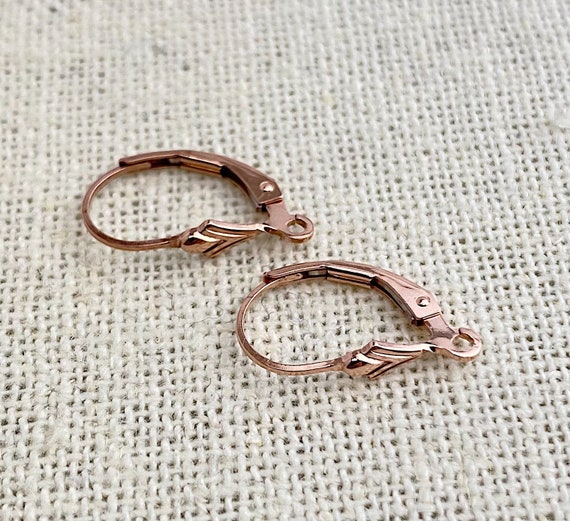 Rose Gold Filled Fleur De Lis Leverback w/Ring