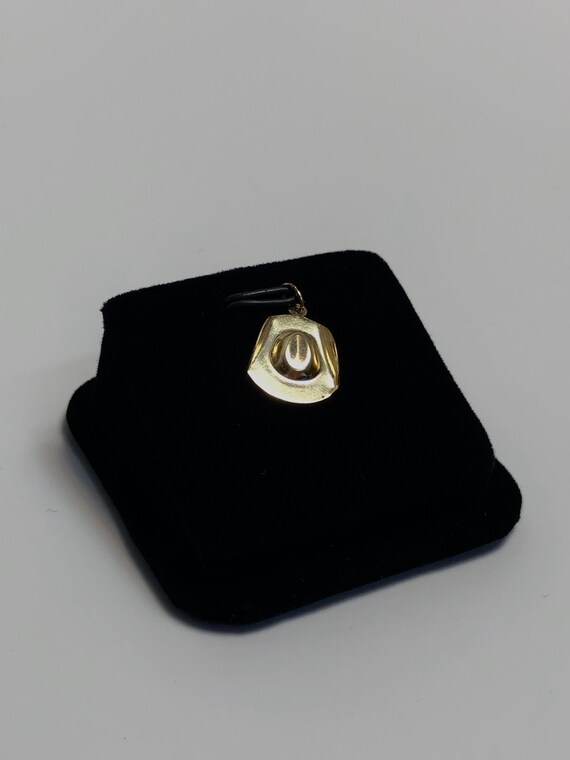 Stunning 2.65mm X 16.80mm (14KGF) Cowboy Hat Charm/Findings Sku #669-C
