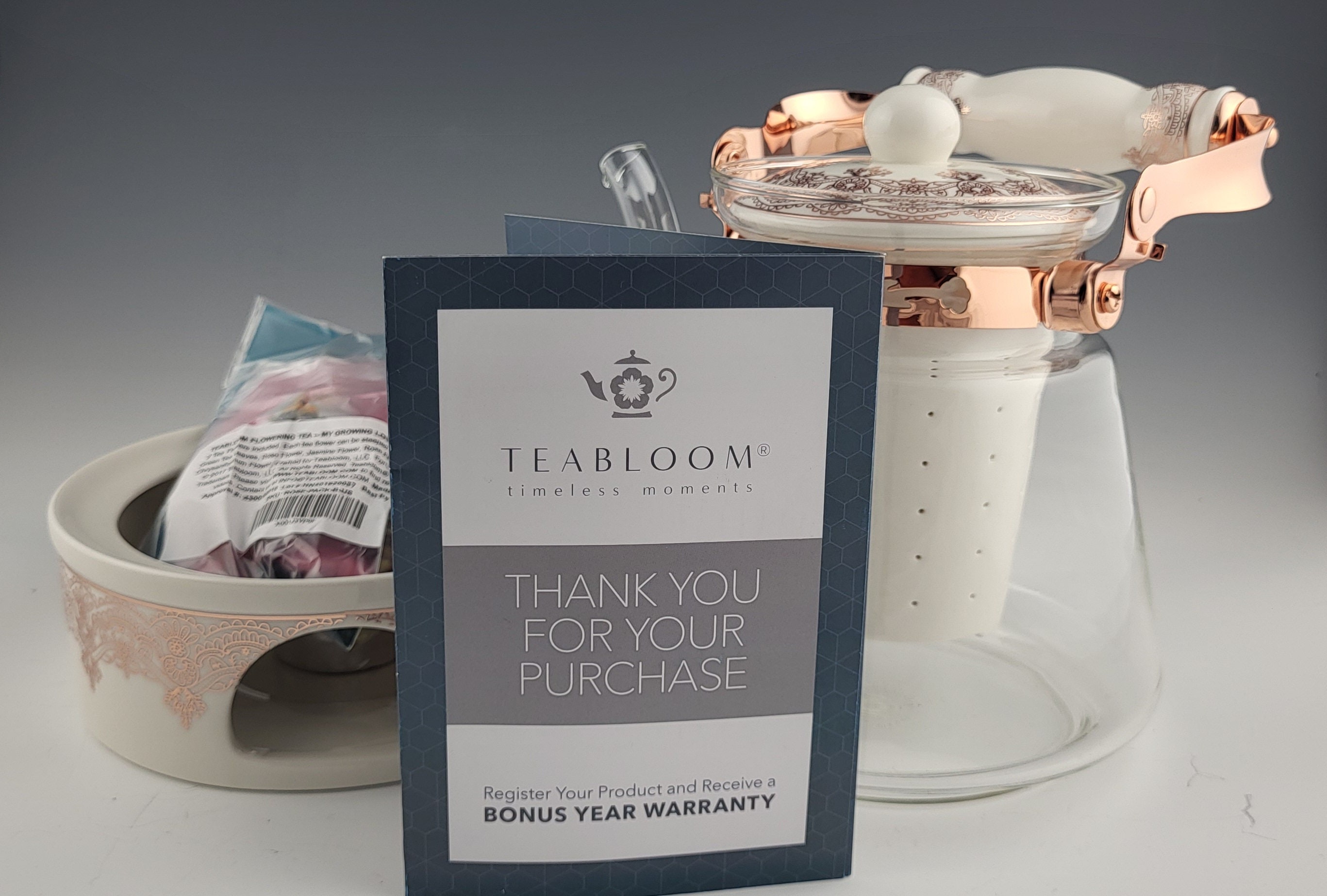 Teabloom Buckingham Palace Teapot & Flowering Tea Gift Set (6 Pieces) -  Stovetop Safe Glass Teapot (40 OZ / 1.2 L / 4-5 CUPS), Porcelain Lid, Tea