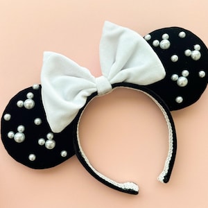 Black and White Pearl Minnie Ears