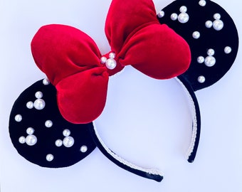 Classic Black Ears with Pearls Red Minne Bow