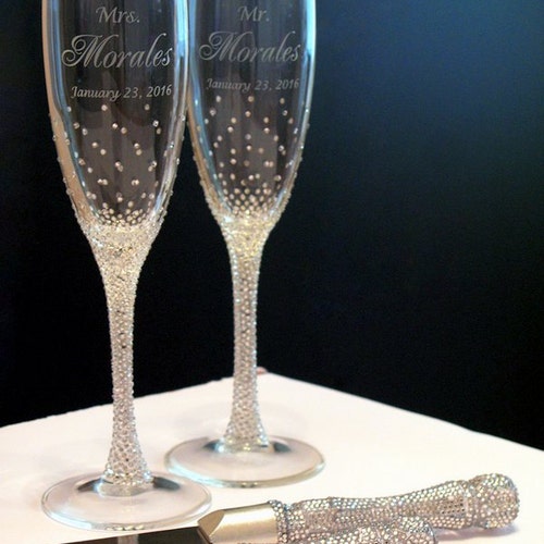Personalized Wedding Swarovski Crystal Champagne Wine Glasses Etsy